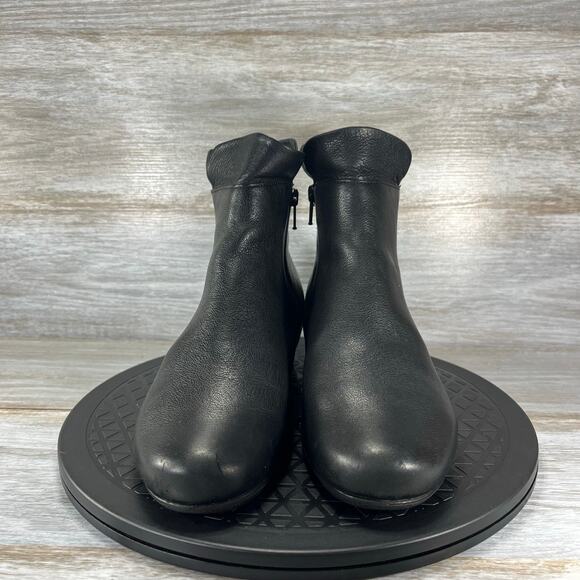 ECCO Women’s Sculpted Folded Black Leather Zip Up Ankle Boots Size EU 38 US 7 - Picture 2 of 9